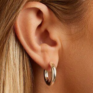 NWT Gorjana "Lou" Hoops